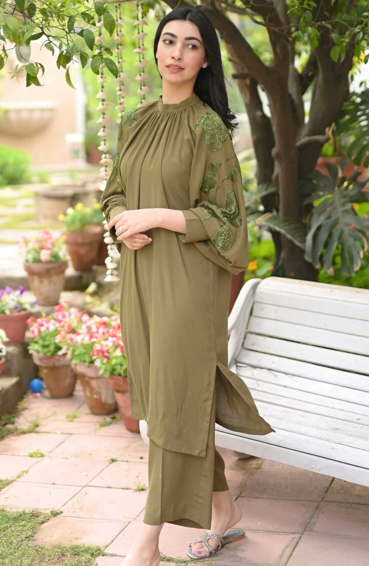 Hues Atelier Casual Grip Stitched 2 Piece - Army Orchids - HA25BP - Green - Casual Collection