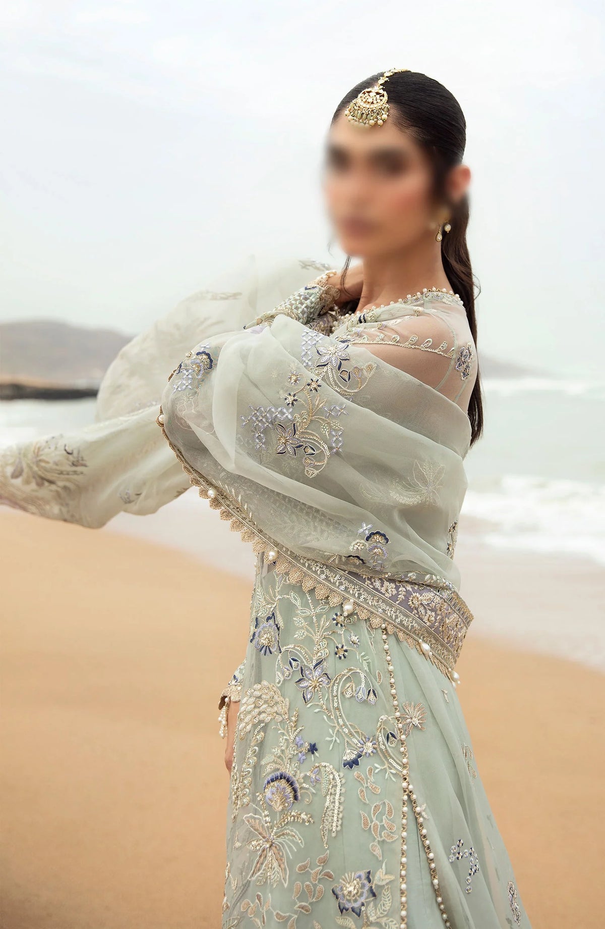 Afrozeh Dastanngoi Luxury Collection - AWE 08 SHANZAY