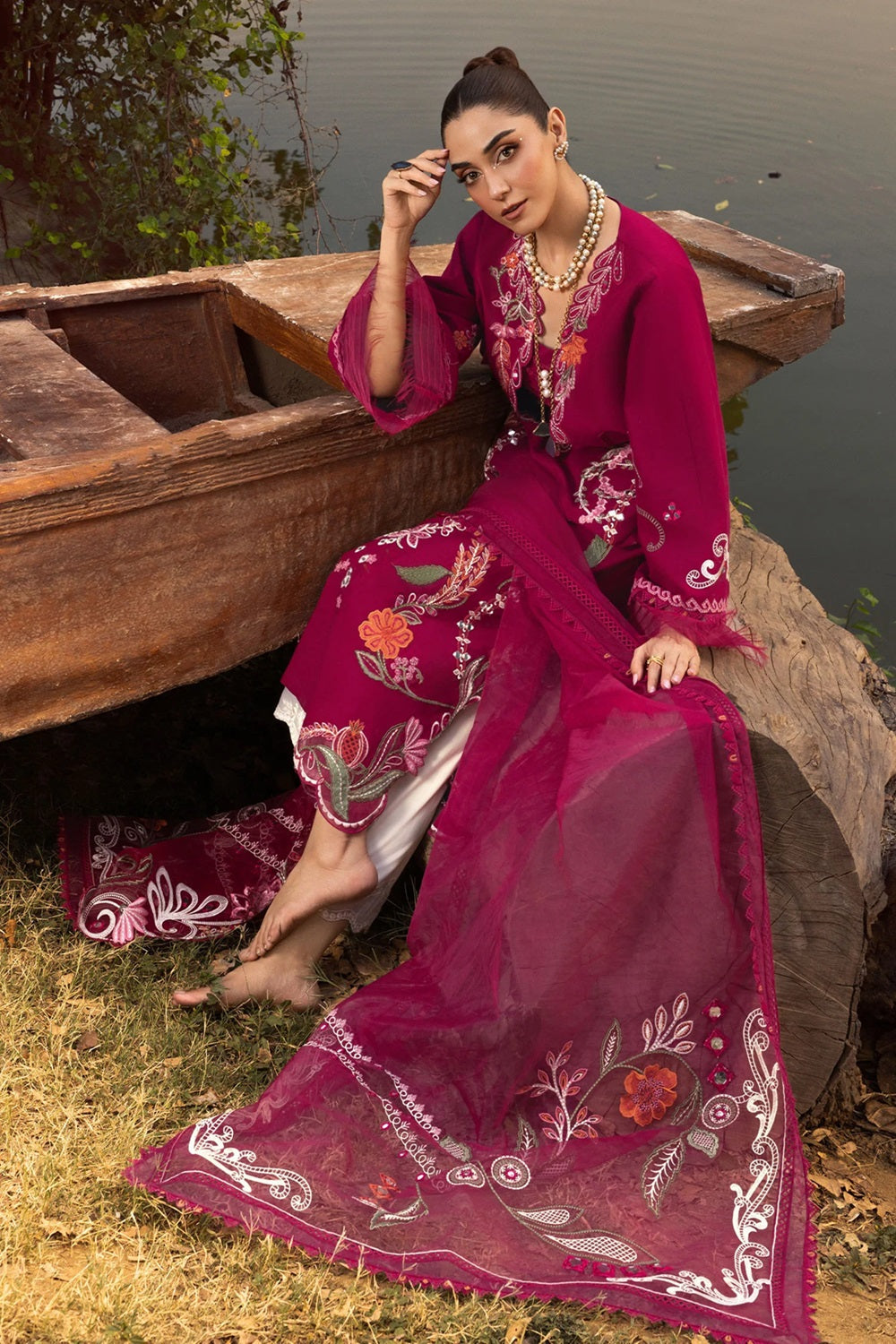Crimson MIRROR GARDEN - D3A Luxury Embroidered Lawn Edit'26 - TC-1627