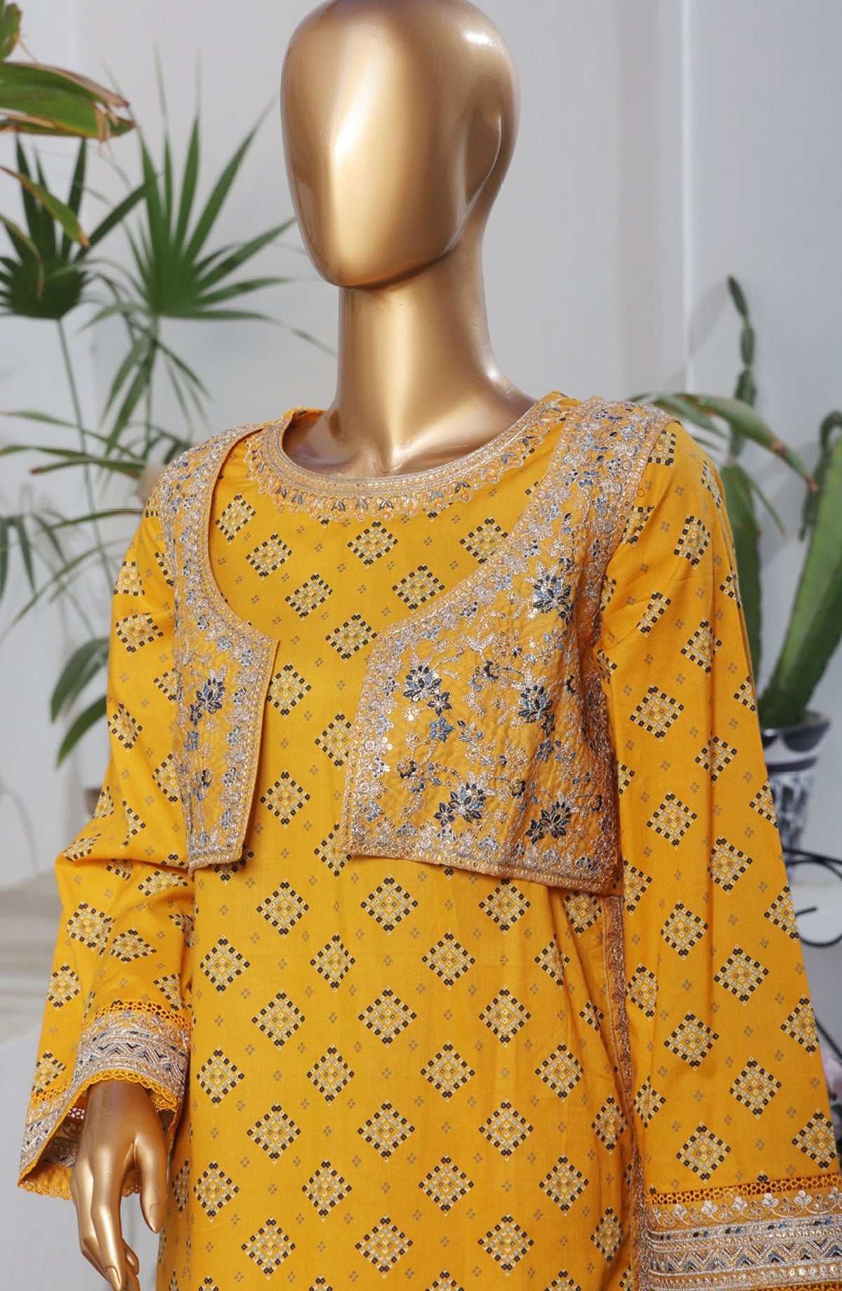 Bin Saeed Embroidered Lawn Stitched 3 Piece Suit - D-13 - BS25BEEC - Yellow - Eid Collection