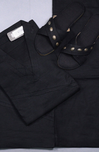 Daily Essential Luxury Khaddar 2PCs Collection-D 03 BLACK