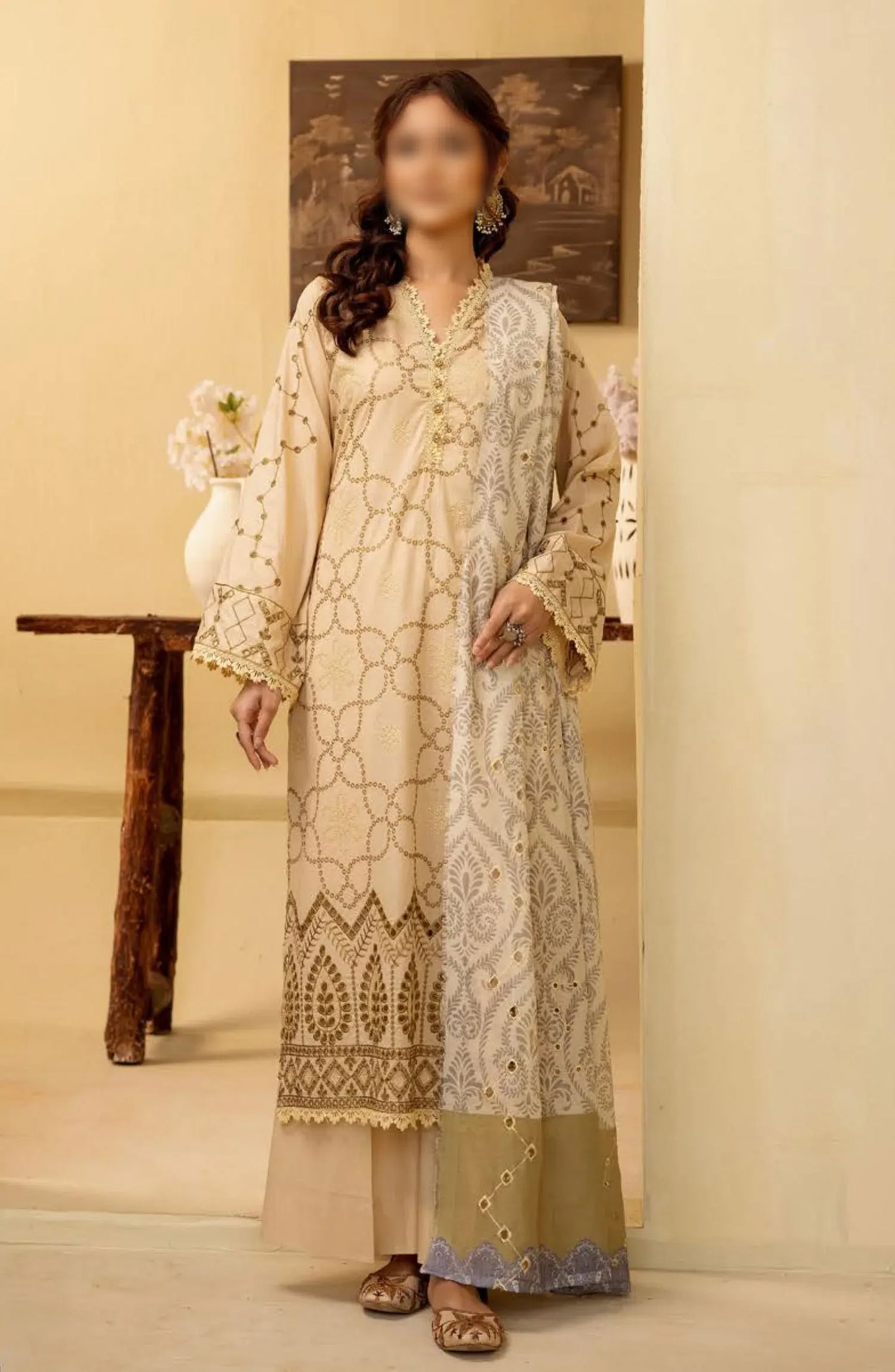 Layla Premium Embroidered Lawn Collection 2024 - Design 08