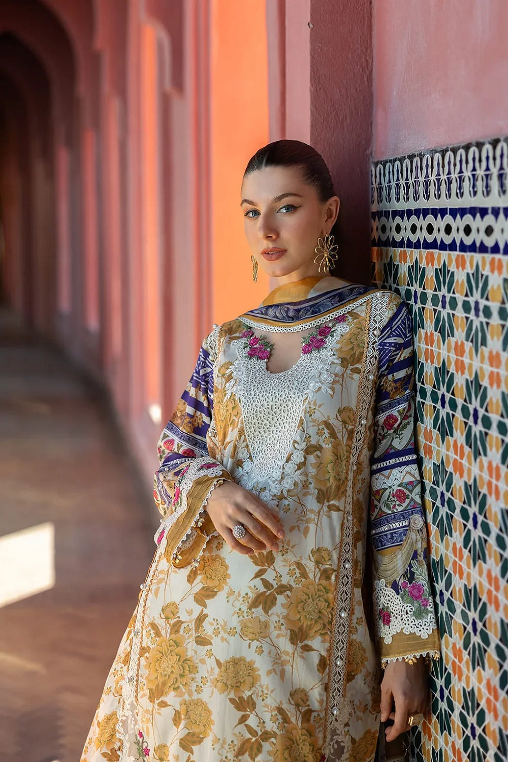 Elaf Signature Embroidered Lawn Collection 2025 - ETS-05A ESTELLE - TC-1210