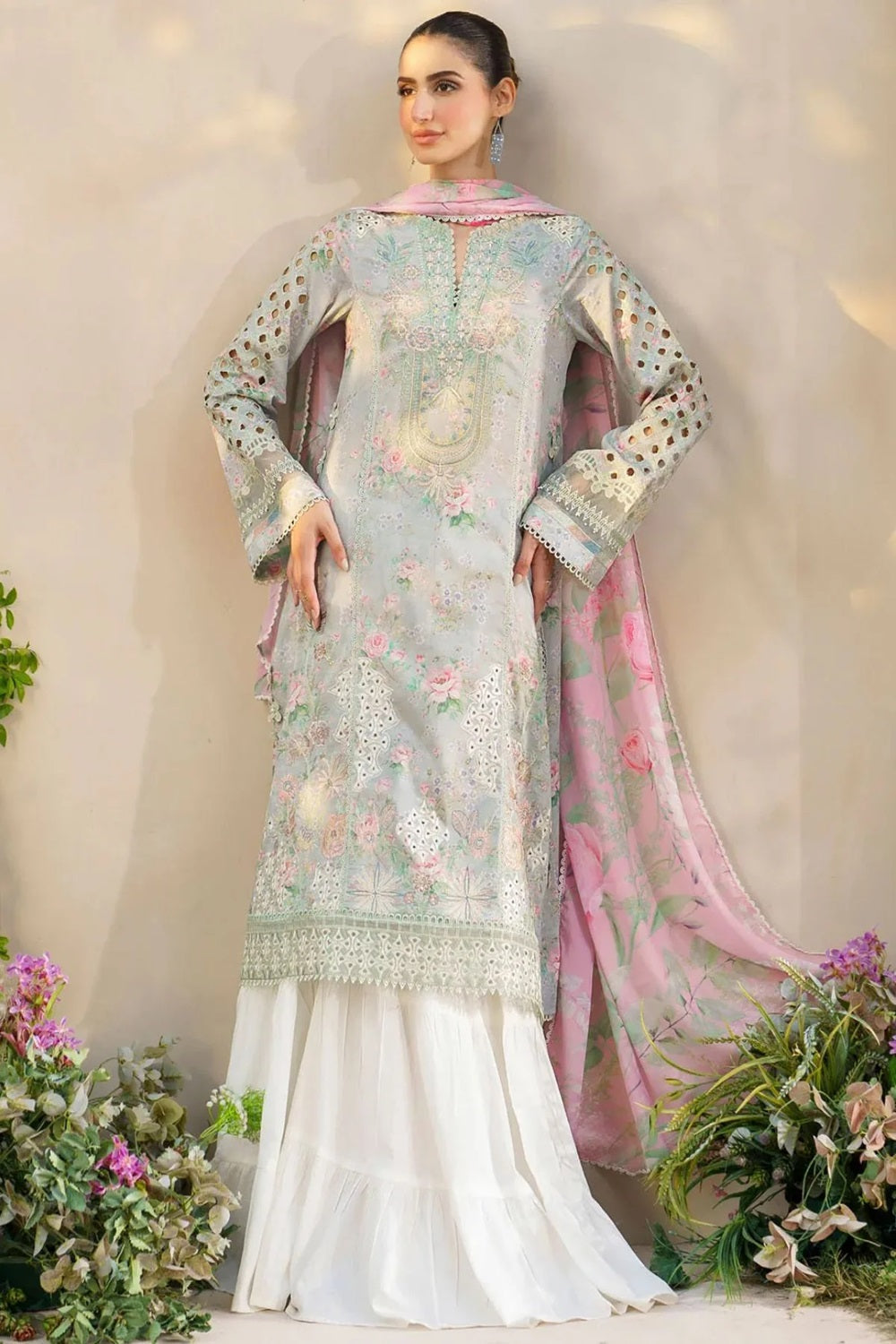 Iznik Festive Lawn Summer'25 - SFL-07 GLEAM - TC-1093