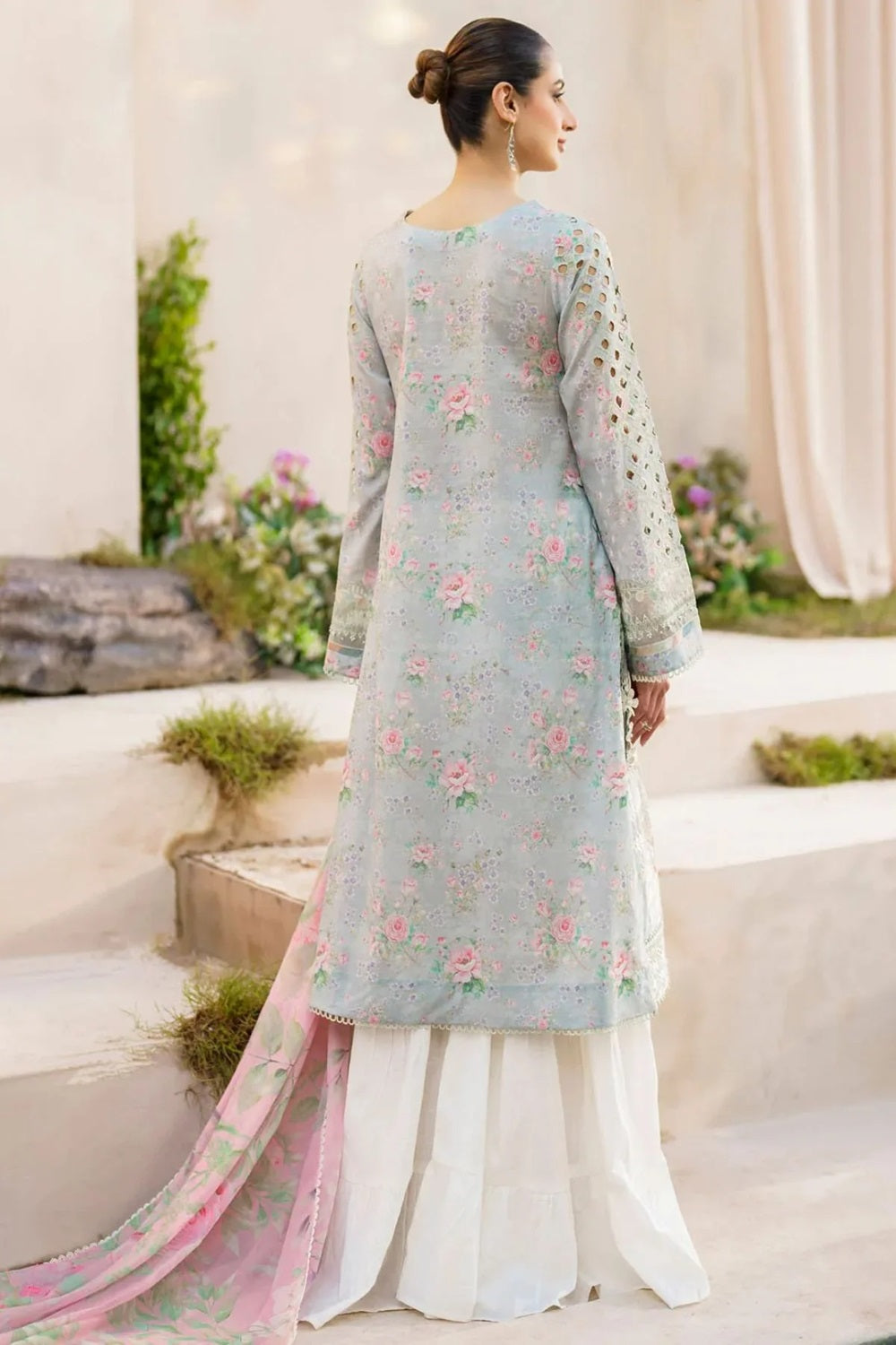Iznik Festive Lawn Summer'25 - SFL-07 GLEAM - TC-1093