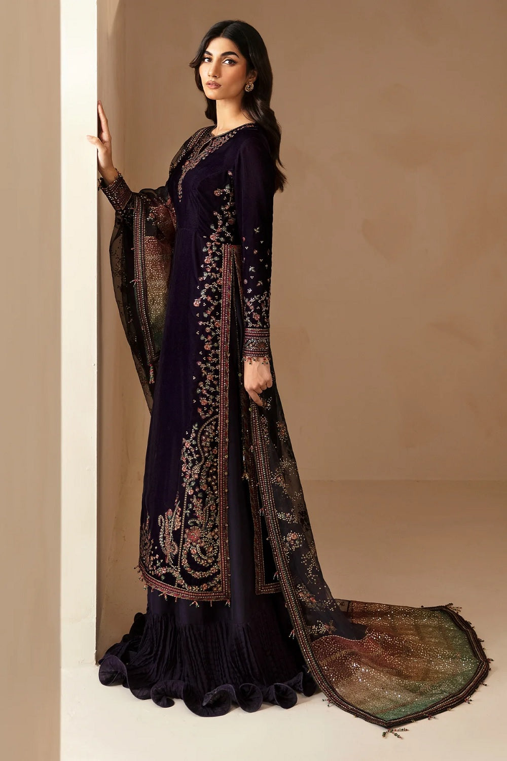 Jazmin Embroidered Velvet Formal VF-2027 - TC-1435