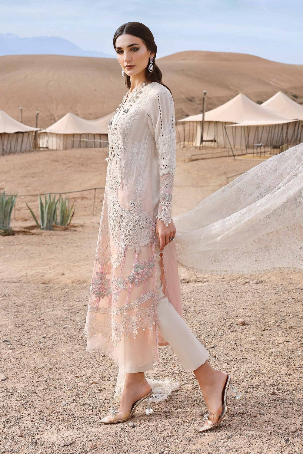 Maria.B. Voyage a'LUXE x Morocco Luxury Lawn' 25 DS-2515-A - TC-1293