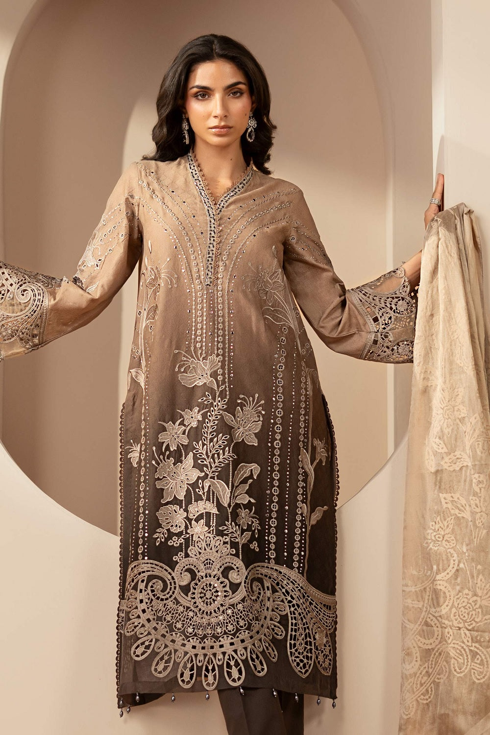 Maria.B. Luxury Lawn Eid Edit'26 - DS-2601-A - TC-1618