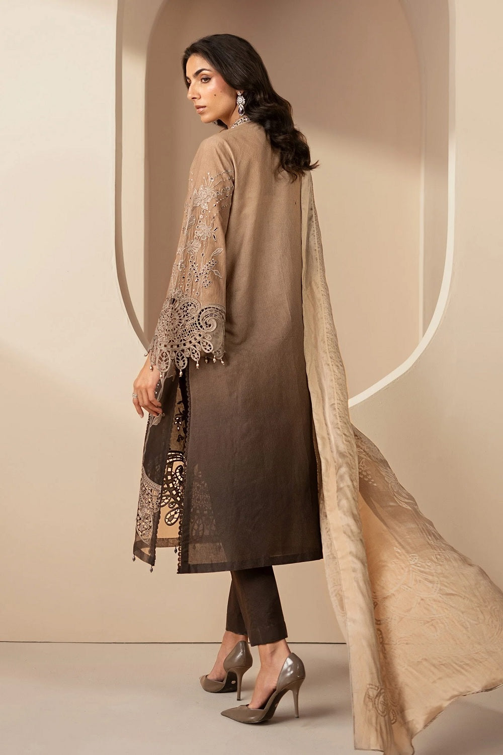 Maria.B. Luxury Lawn Eid Edit'26 - DS-2601-A - TC-1618