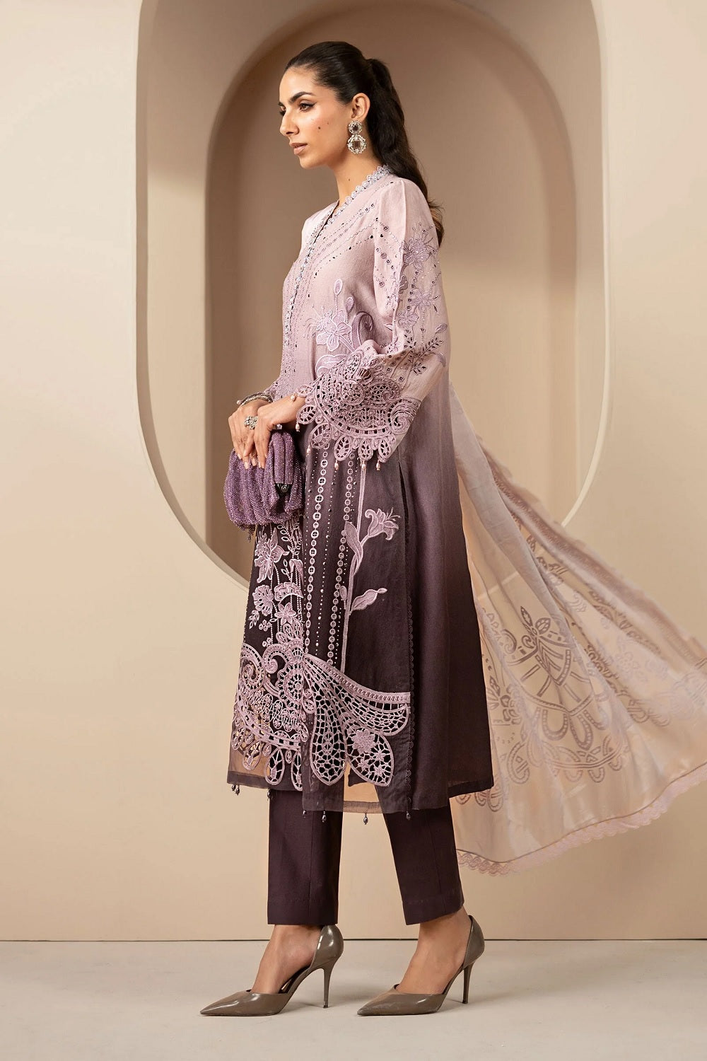 Maria.B. Luxury Lawn Eid Edit'26 - DS-2601-B - TC-1619