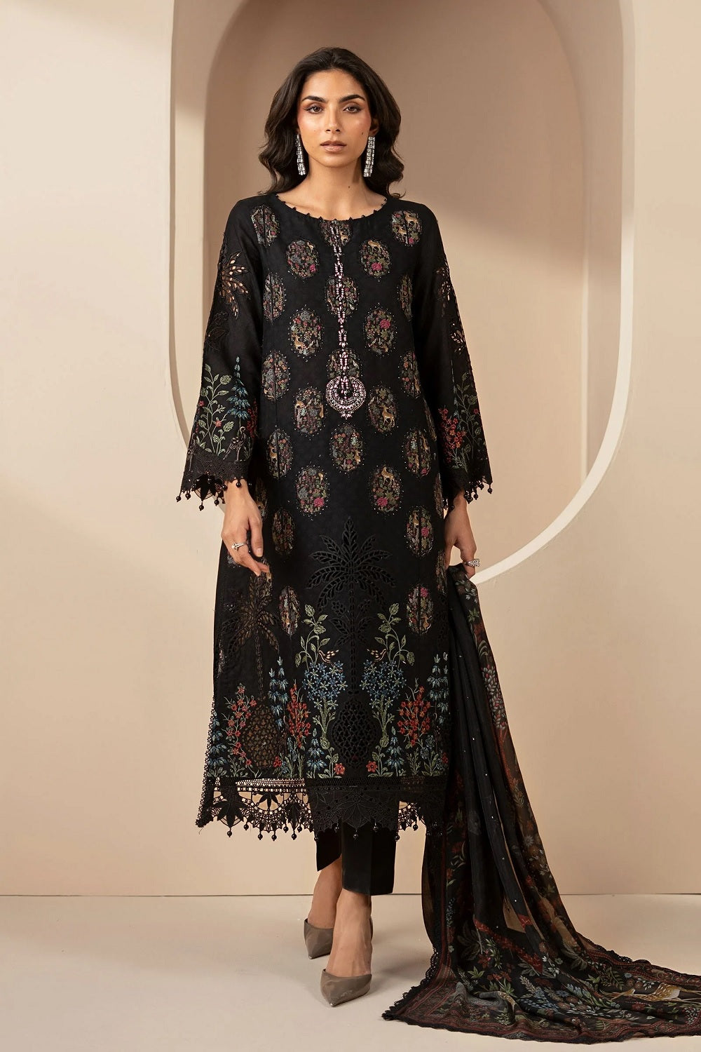 Maria.B. Luxury Embroidered Lawn Eid Edit'26 - D-2605-B - TC-1635