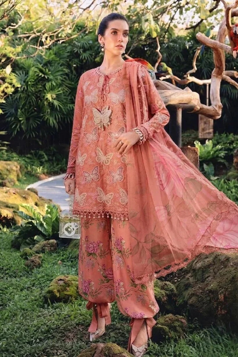 MPRINTS SPRING SUMMER '26 D2901 Embroidered Lawn - TC-1558