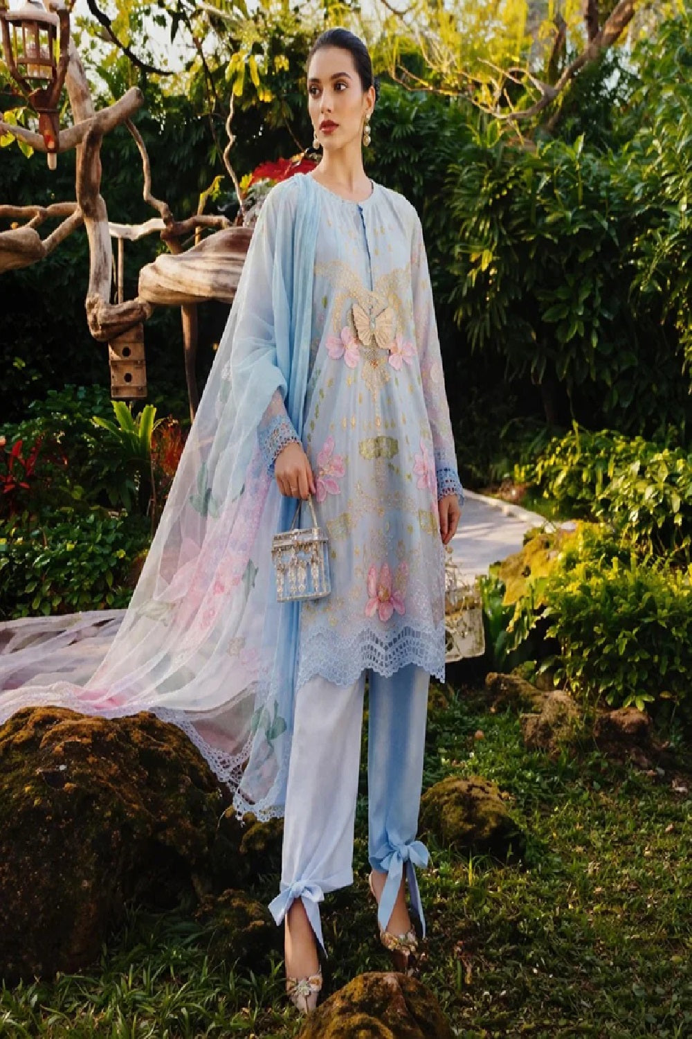 MPRINTS SPRING SUMMER '26 D2901 Embroidered Lawn - TC-1557