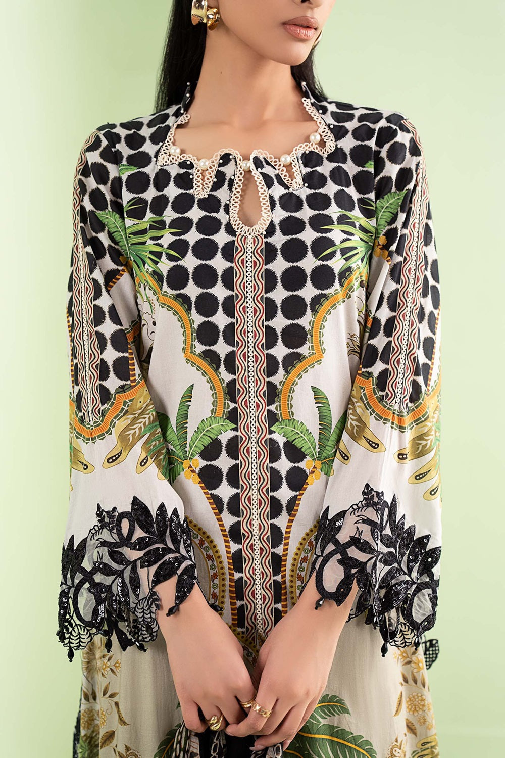 MPRINTS SPRING SUMMER '26 D-2905-A Embroidered Lawn - TC-1575