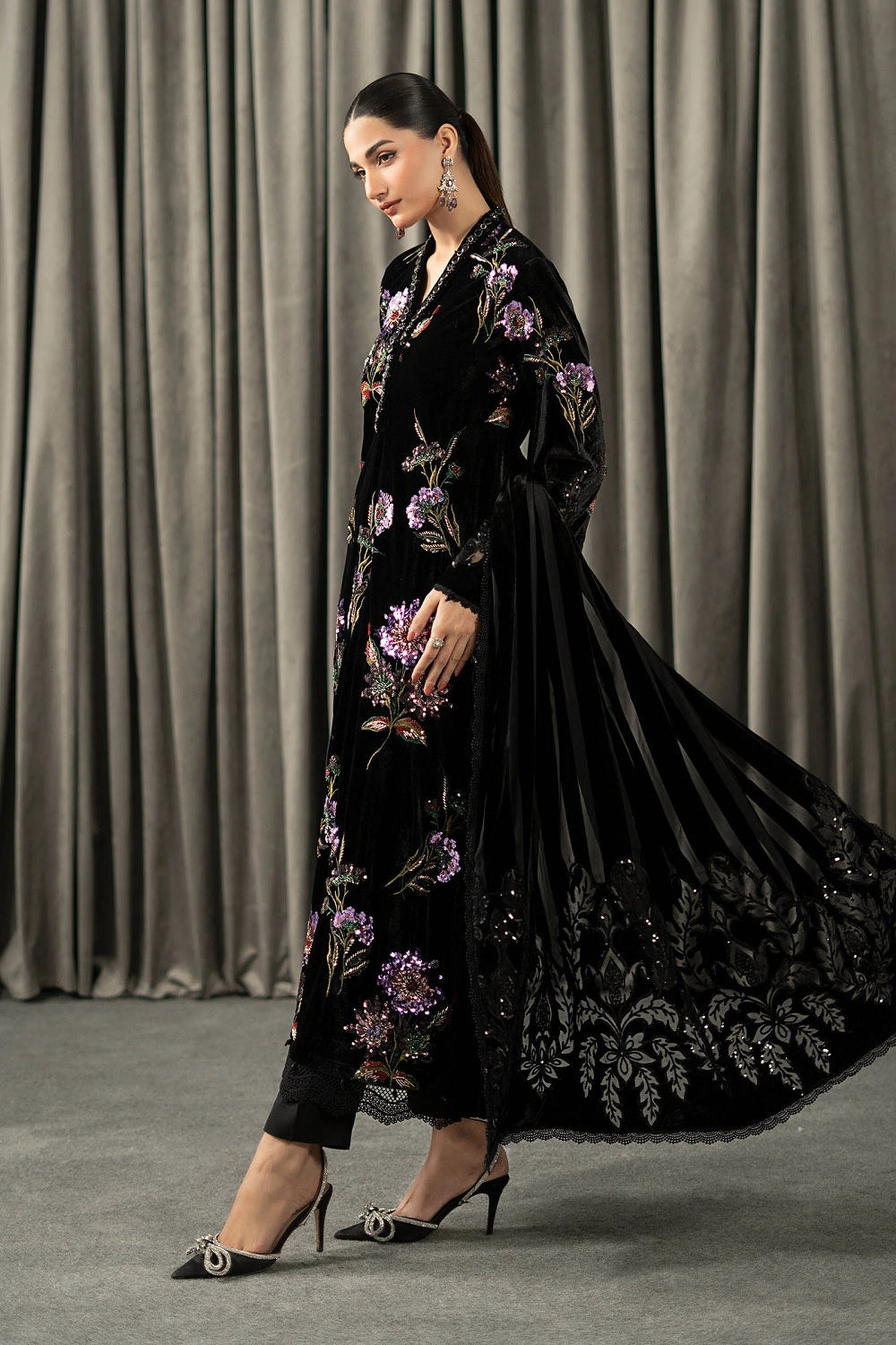 Maria.B. Winter LUXE Luxury Embroidered Velvet Suit | WLS-1306 - TC-1647