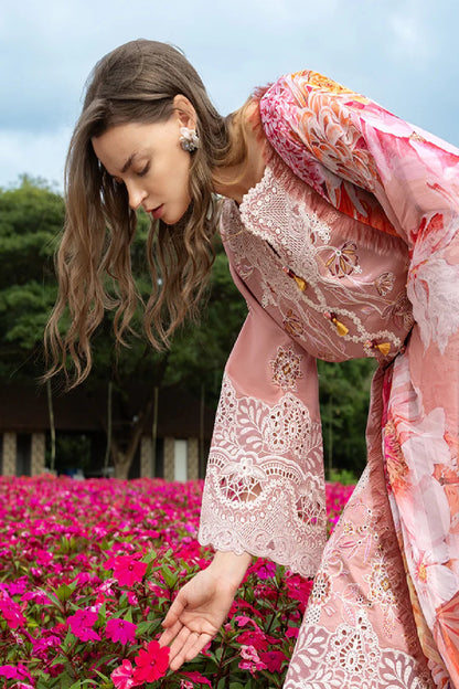 Mushq Hemline The Secerat Garden Luxury Lawn - Peach Blossom - TC-1508
