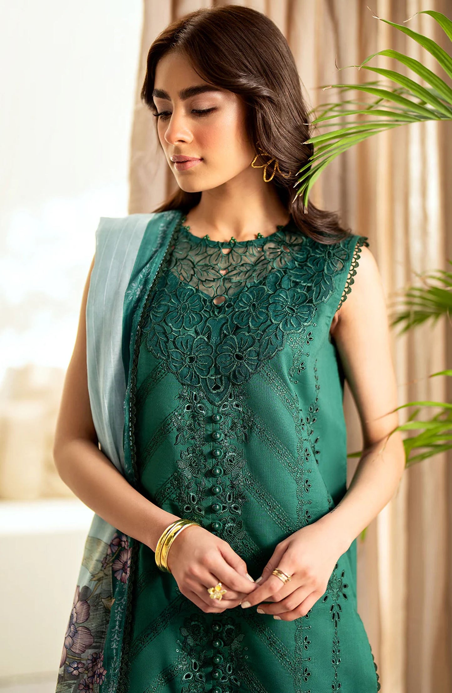 Luxe Lawn Eid Collection By Saad Shaikh - Petal
