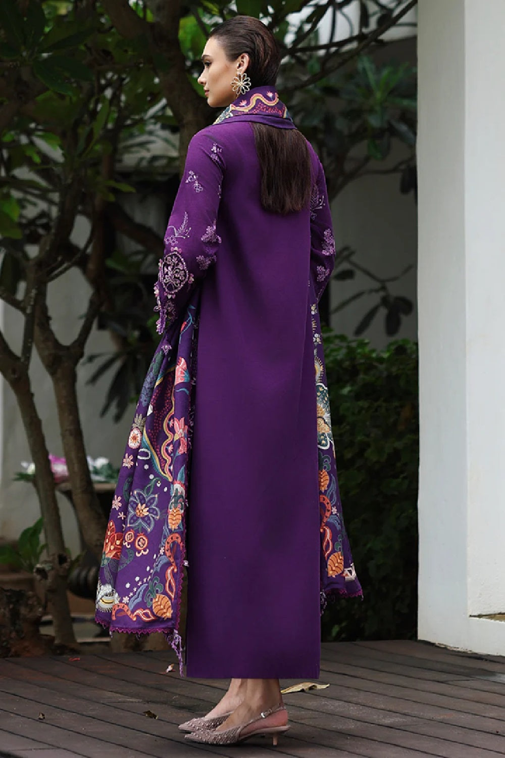 Qalamkar KL-15 IRIS Luxury Embroidered Lawn Edit'26 - TC-1564
