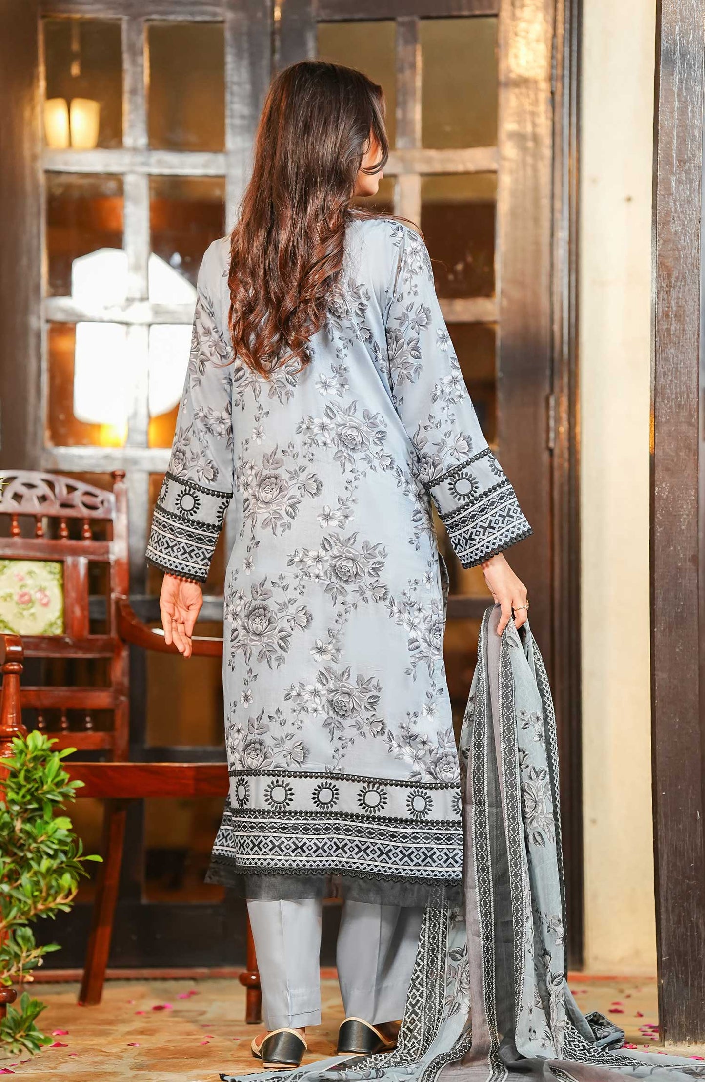 Soirees by Maryum Maniya Embroidered Lawn Unstitched 3 Piece Suit SS-34 MM25SS Blue - Summer Collection